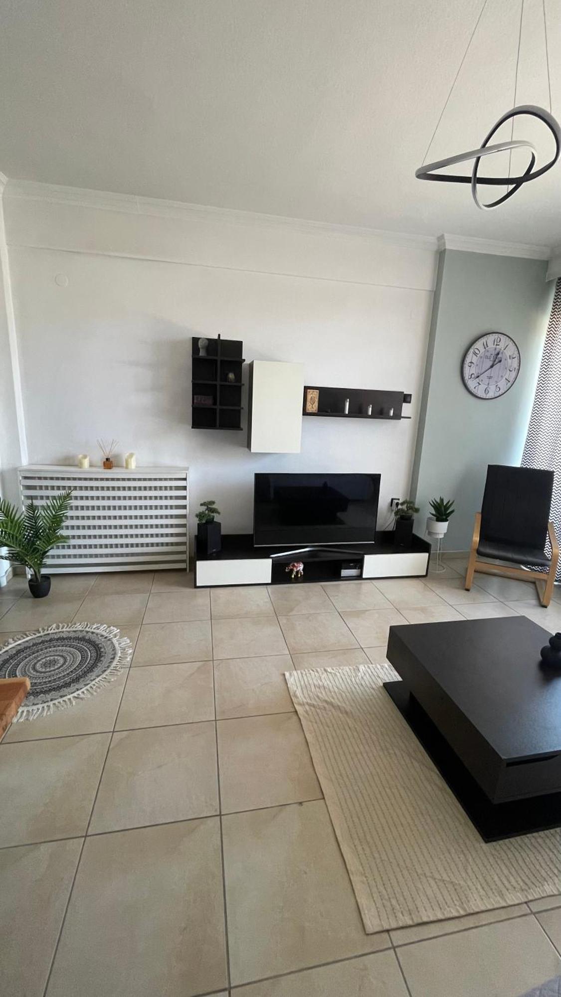 Apartment Facilis Vector House *