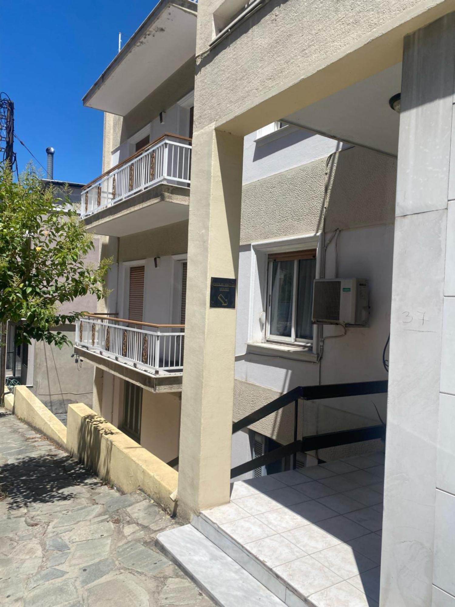Facilis Vector House * Kavala